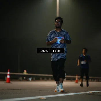 Runner Photo 7477565