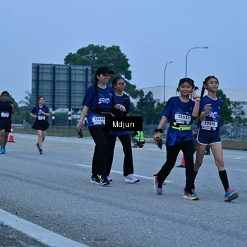 Runner Photo 7477567