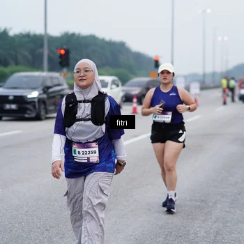 Runner Photo 7477576