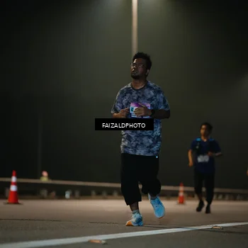 Runner Photo 7477589