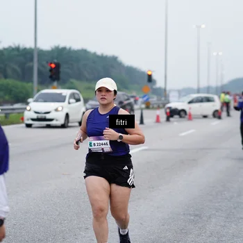 Runner Photo 7477596