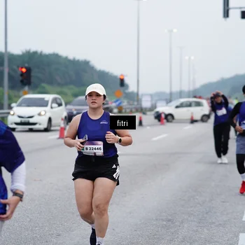 Runner Photo 7477606