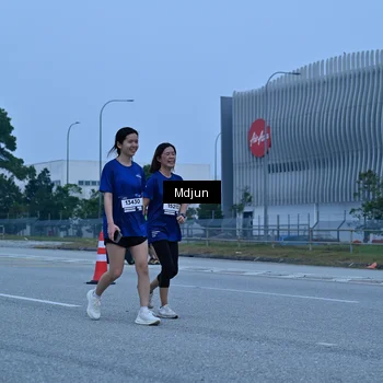 Runner Photo 7477626