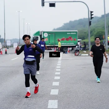Runner Photo 7477638