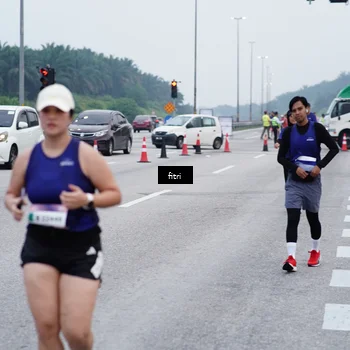 Runner Photo 7477639