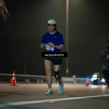 Runner Photo 7477648