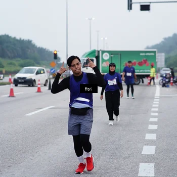 Runner Photo 7477662