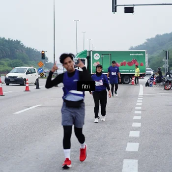 Runner Photo 7477664