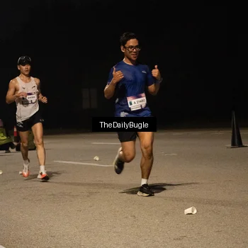 Runner Photo 7477669