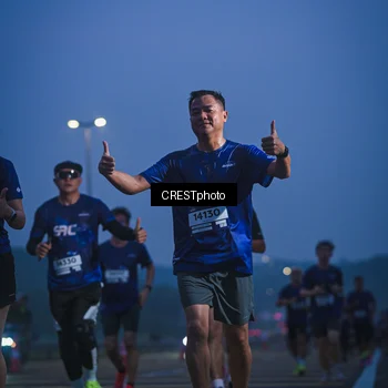 Runner Photo 7477671