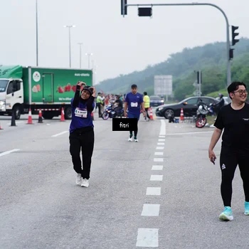 Runner Photo 7477685