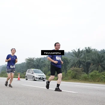 Runner Photo 7477702