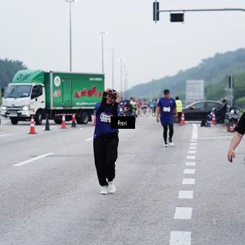 Runner Photo 7477705