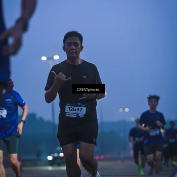 Runner Photo 7477708