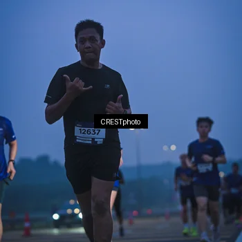 Runner Photo 7477720