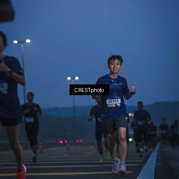 Runner Photo 7477722
