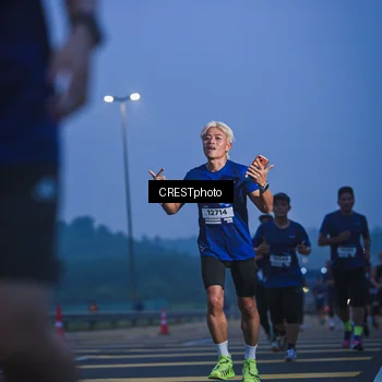 Runner Photo 7477733