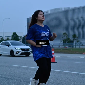 Runner Photo 7477743