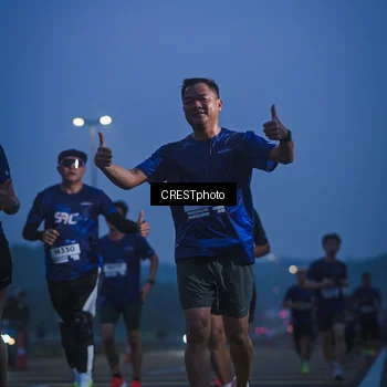 Runner Photo 7477749