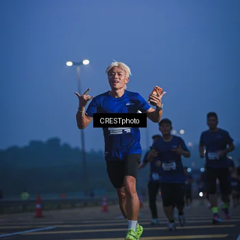 Runner Photo 7477753