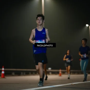 Runner Photo 7477763