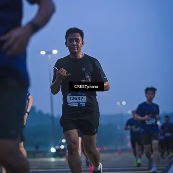 Runner Photo 7477771