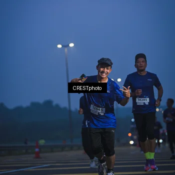 Runner Photo 7477789
