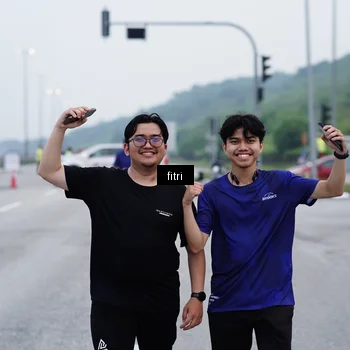 Runner Photo 7477794