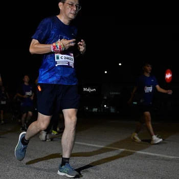 Runner Photo 7477801