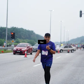 Runner Photo 7477809