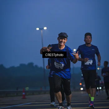 Runner Photo 7477828