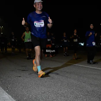 Runner Photo 7477838