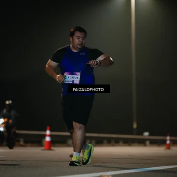 Runner Photo 7477840