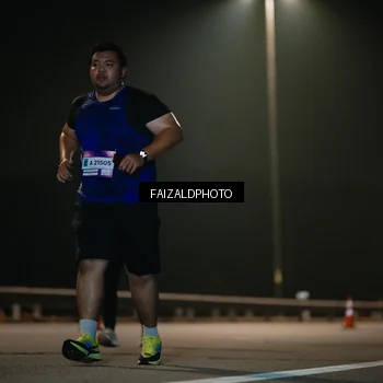Runner Photo 7477841