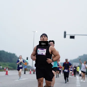 Runner Photo 7477846