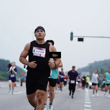 Runner Photo 7477857