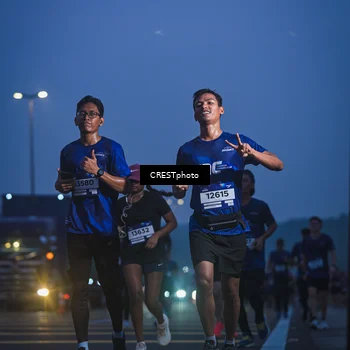 Runner Photo 7477868
