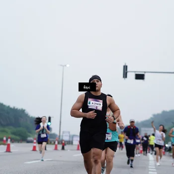 Runner Photo 7477869