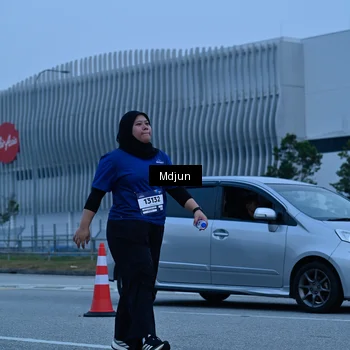 Runner Photo 7477897