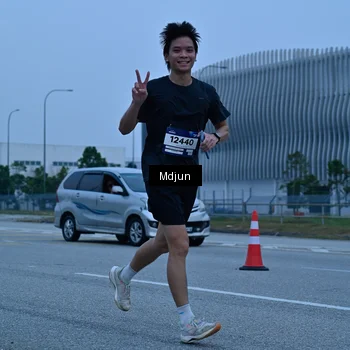 Runner Photo 7477901