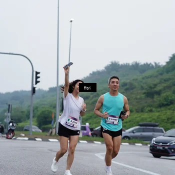 Runner Photo 7477908