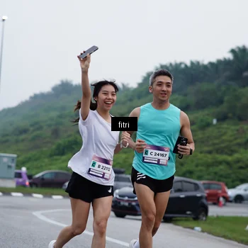 Runner Photo 7477948