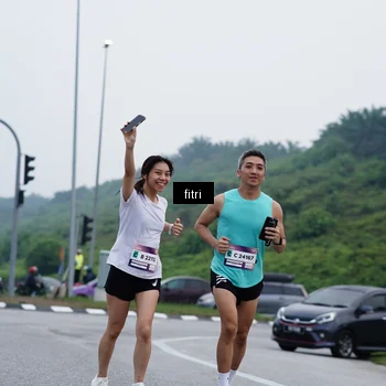 Runner Photo 7477955