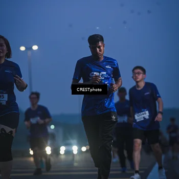 Runner Photo 7478024