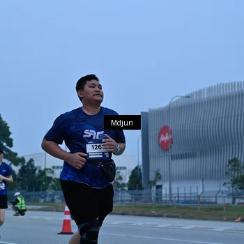 Runner Photo 7478031