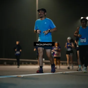 Runner Photo 7478047