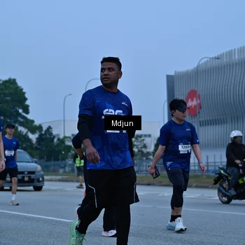 Runner Photo 7478053
