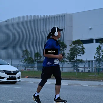 Runner Photo 7478083