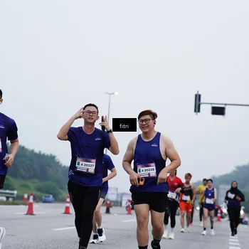 Runner Photo 7478084