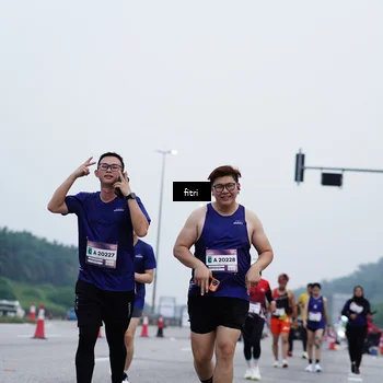 Runner Photo 7478088